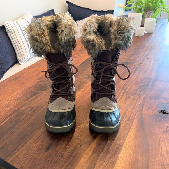 Sorel - Joan of Arctic Boot | Women’s Size 7 - Picture 3 of 6